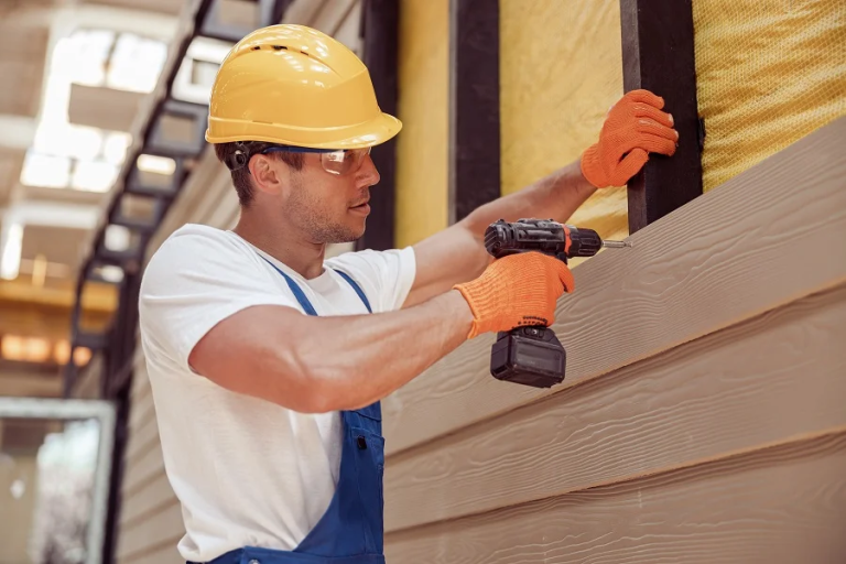 6 Questions to Ask Before Hiring Siding Repair Pros
